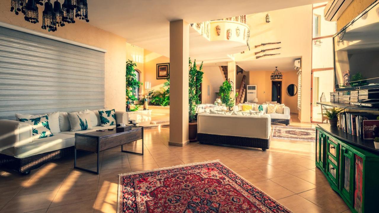 The Precious Guesthouse Sweimeh Eksteriør bilde