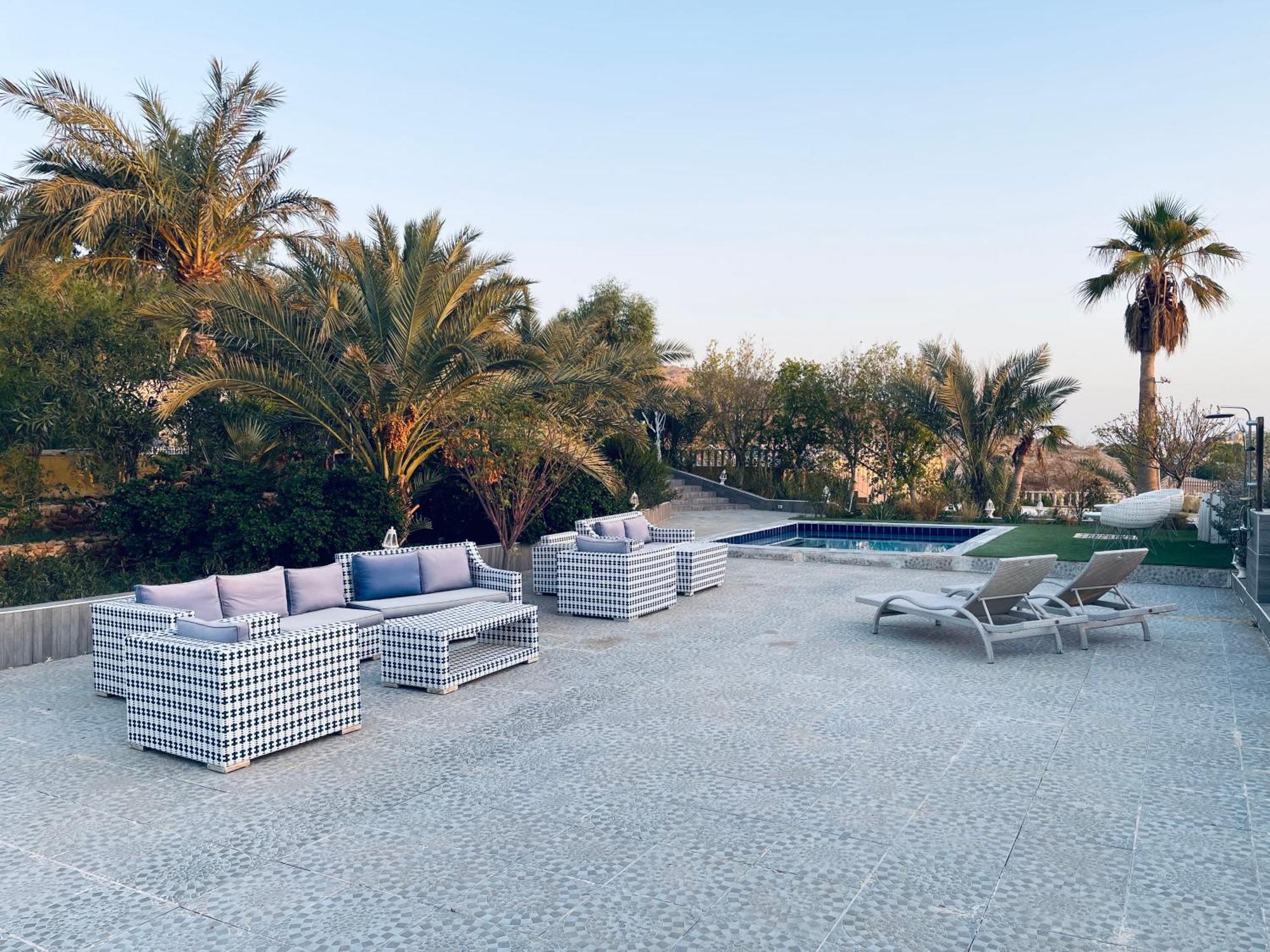 The Precious Guesthouse Sweimeh Eksteriør bilde
